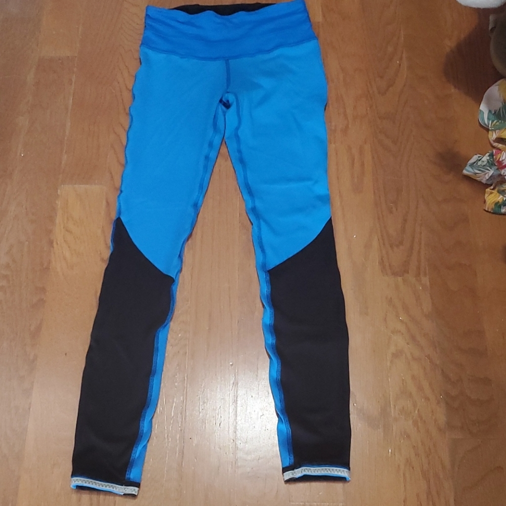 🍋Lululemon reversible full length leggings sz 6